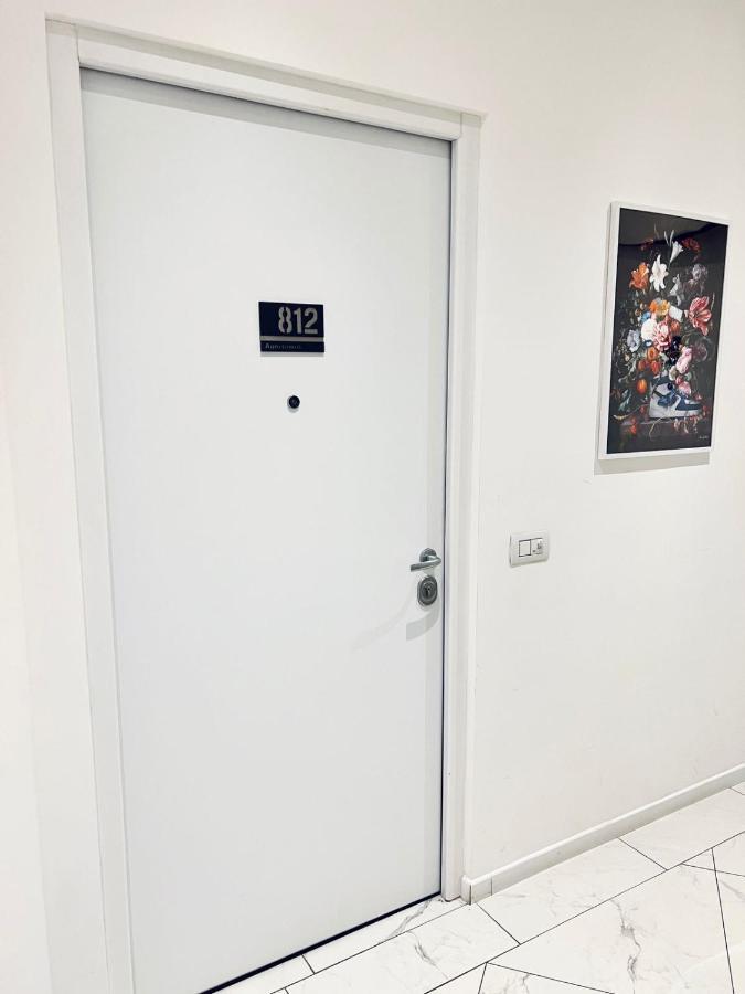 Apartment 812 Milan Bagian luar foto